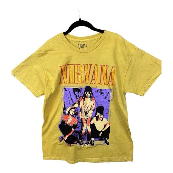 NIRVANA‎ Rock Band T-Shirt in Yellow Size L NWOT (Minor Flaw) - Picture 1 of 6